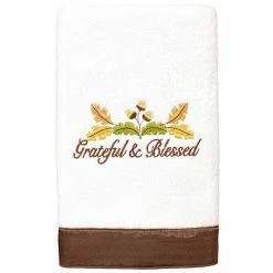 Linum Home Textiles 2-pack Blessed Embroidered Hand Towel Sand