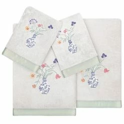 Linum Home Textiles Turkish Cotton Stella 4-piece Embellished Towel Set Beige