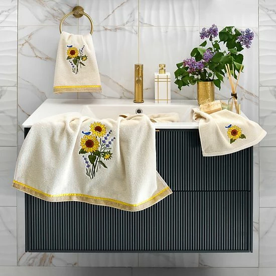 Linum Home Textiles Turkish Cotton Girasol 2-piece Embellished Fingertip Towel Set Blush Linum Home Textiles Turkish Cotton Girasol 2-piece Embellished Fingertip Towel Set Blush -Linum Home Textiles store unnamed file 6458